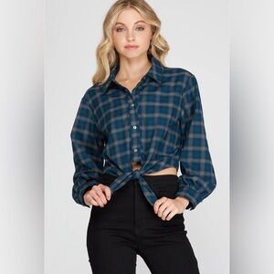 SHE + SKY Long Sleeve Woven Teal Plaid  Buttondown Shirt - Front Tie Detail (L)